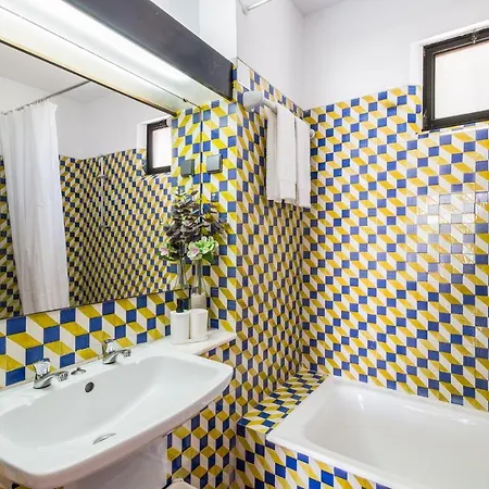 Casas Barulho - Jacaranda A8 *