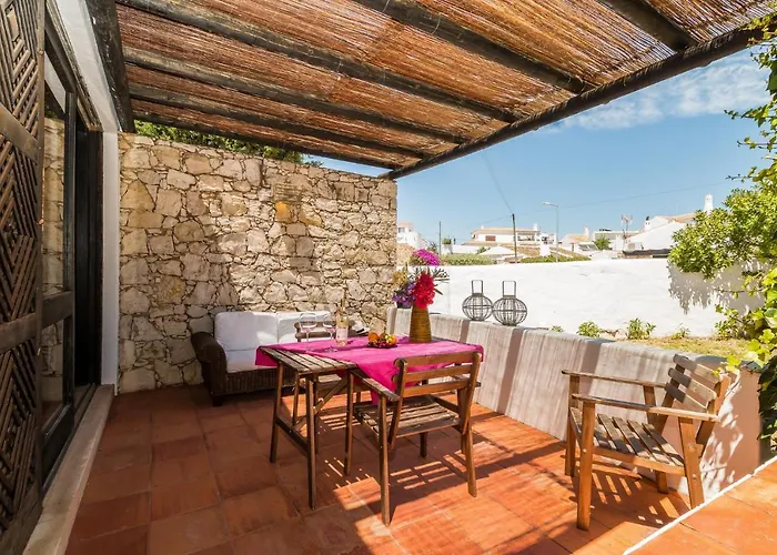 빌라 Casas Barulho - Jacaranda A8 *